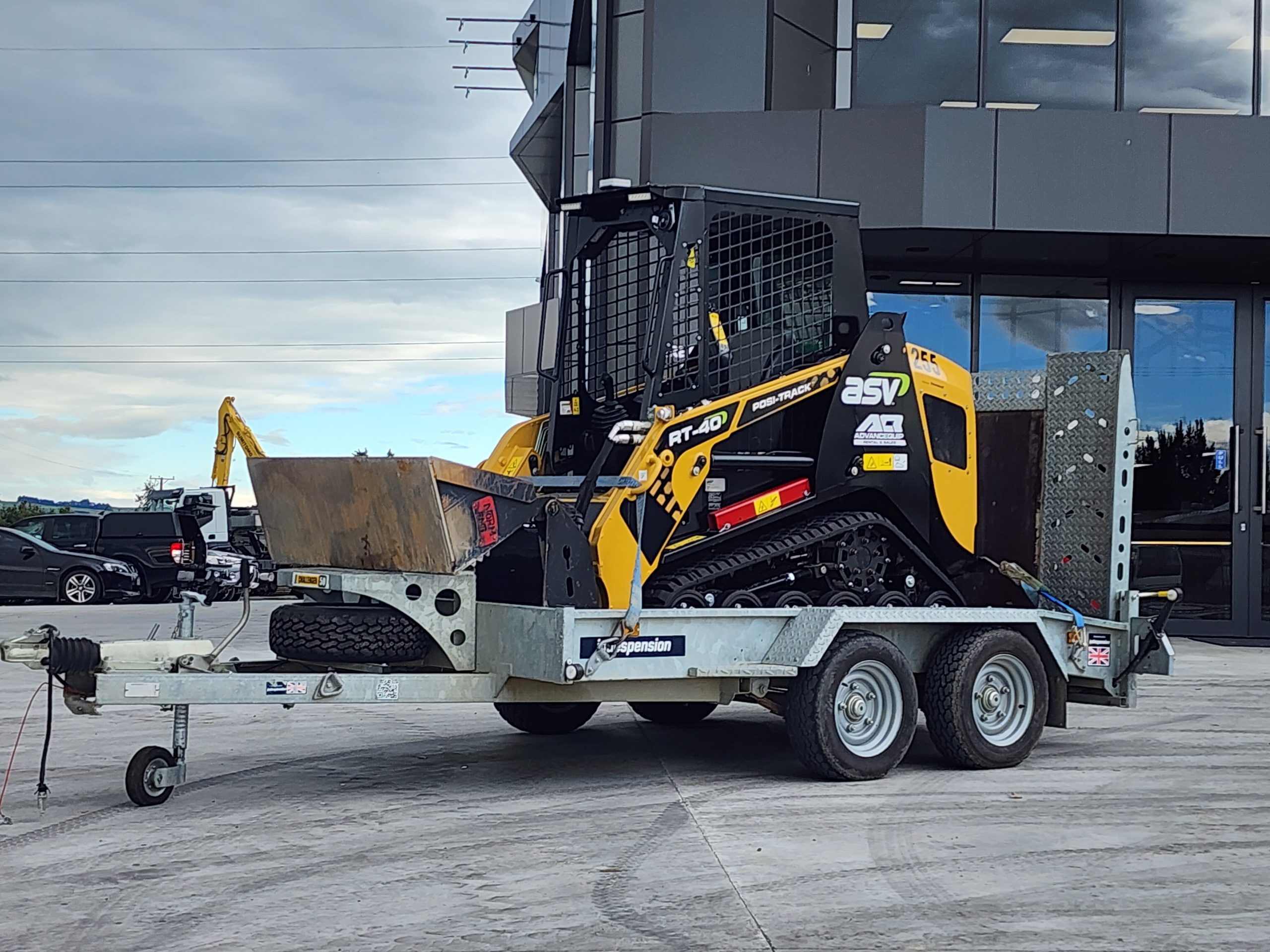Hire Rubber Track Loaders