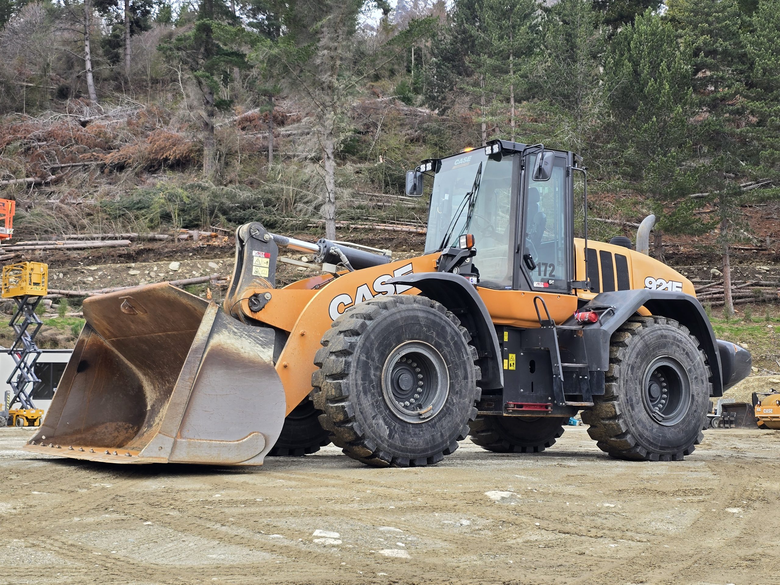 CASE 921F