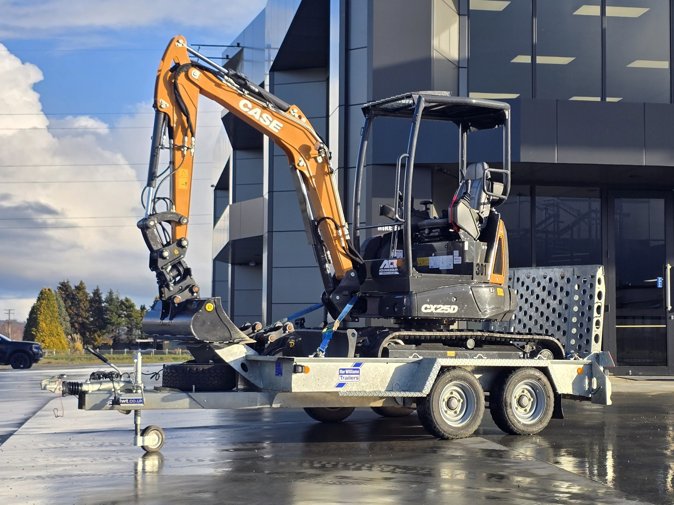 CASE CX25D