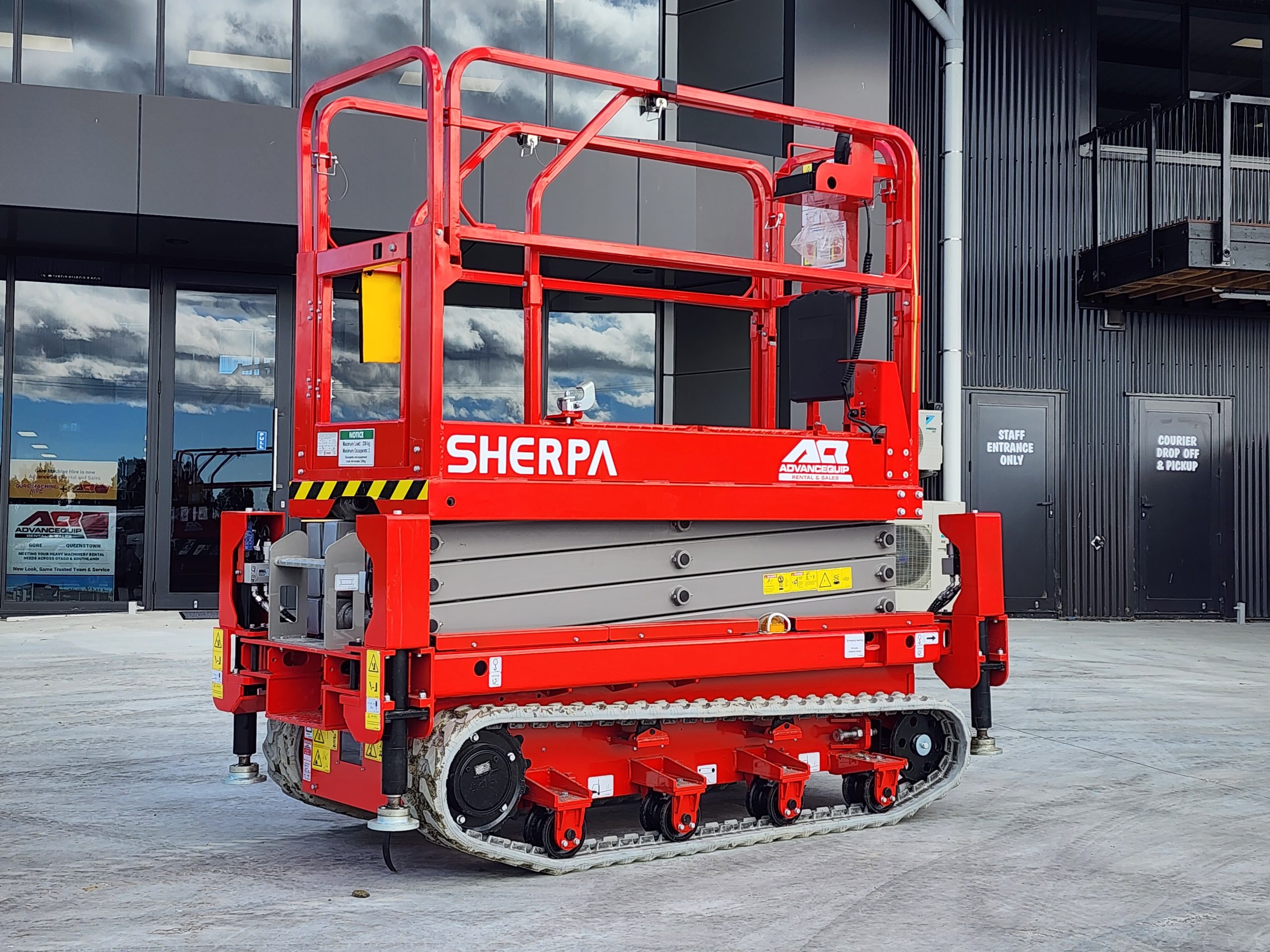 Tracked Scissor Lift