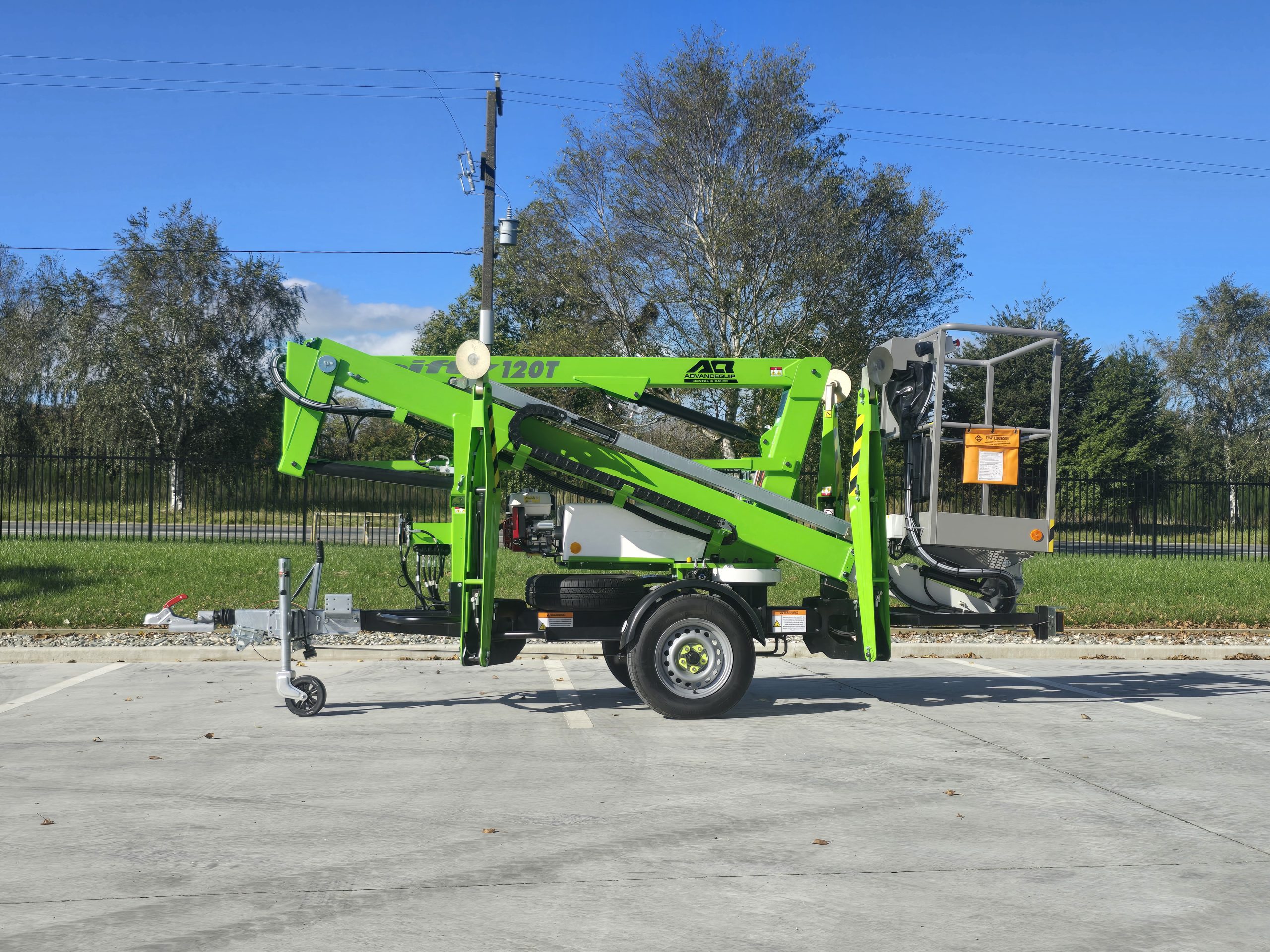 Trailer Cherry Picker